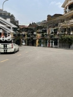 Bán Nhà Siêu Phẩm Lâm Hạ Gara Ô Tô Thang Máy Full Nội Thất Vị Trí Đẹp 17,85 Tỷ 0975585817