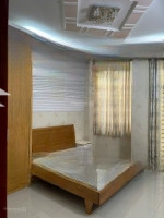 Cho Thuê Nhà Phố 4,5M X 12,5M 1 Trệt 2 Lầu Có 3 Phòng Ngủ Có Nội Thất Giá 11 Triệu/Tháng