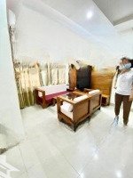 Cho Thuê Căn Hộ Xã Đàn 2,Diện Tích55M2, Gồm 2 Pn, 1Pk, Bếp. Đủ Đồ. Giá Cho Thuê 8 Triệu/Tháng