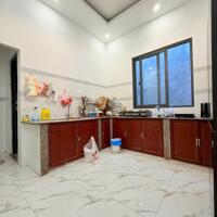 Bán Nhà Mặt Tiền Kinh Doanh Phạm Thị Giây,150m2, 2 Tầng ngang 5m Đường 16m có lề
