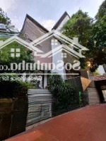 Bán Biệt Thự 4 Tầng, Ngõ 117 Nguyễn Sơn, Long Biên Sân Vườn Rộng, Gara Ô Tô 215M2 Giá Hơn 36 Tỷ