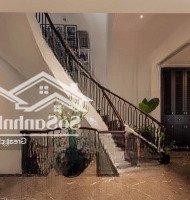 Bán Biệt Thự Sân Vườn, Full Nội Thất 295M2, Giá Tốt 86 Tỷ Tại Ngõ 2 Giảng Võ, Ba Đình, Hà Nội