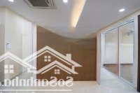Cho Thuê Ch 3 Phòng Ngủ 2 Vệ Sinh 123M2, 18 Triệu, Cosmo City, Tân Phú, Q7, Hcm