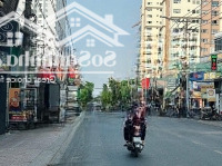 Nhà Hẻm Xe Tải Nguyễn Xí. Liên Hệ: 0903070684