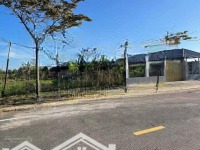 Lô Biệt Thự Đẹp Không Có Điểm Chê Luôn. Đối Diện Trường Trung Học Cơ Sở Phước Hưng, Tp Bà Rịa