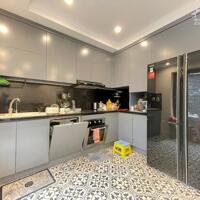 Cho thuê NR 3PN, 3WC, 80m2, giá tốt tại Đặng Thai Mai, Quảng An, Tây Hồ, Hà Nội