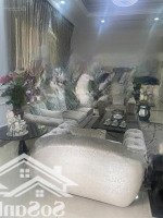 Cho Thuê Gấp Biệt Thự Vinhomes Riverside, 100 Triệu, 360M2, 4 Phòng Ngủ 5 Vệ Sinhcạnh Trường Quốc Tế Bis.