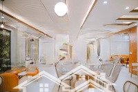 Cho Thuê Nhà Mặt Phố Văn Cao, Diện Tích 120M2 X 5 Tầng, Lô Góc 15M Nhận Diện Đẹp Nhất Phố.
