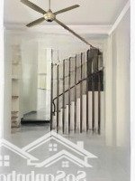 Hxh Nguyễn Kiệm - Ngay Trường Cao Đẳng Fpt - 4X21 Trệt 2L - Ở Gd Share Phòng Vpcty