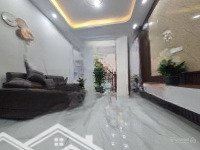 Siêu Phẩm Hưng Phúc ! Lô Góc , Thoáng Mát , Sầm Uất , 5 Tầng , Ngõ 3 Gác ,3 Ngủ , Giá Đầu Tư 5.8Tỷ