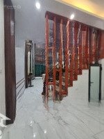 Siêu Phẩm Hưng Phúc ! Lô Góc , Thoáng Mát , Sầm Uất , 5 Tầng , Ngõ 3 Gác ,3 Ngủ , Giá Đầu Tư 5.8Tỷ