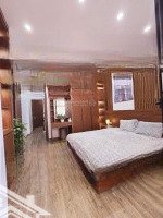 Bán Nhà Phố Lạc Long Quân, 40M2, Ô Tô Ngay Nhà, Đi Bộ Hồ Tây, Nhà Ở Được Ngay, Hơn 8 Tỷ