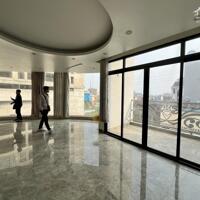 Cho thuê văn phòng Vạn Phúc 50 m2 lô góc giá 6,5tr, view 2 mặt kính