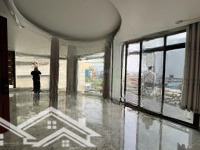 Cho Thuê Văn Phòng Vạn Phúc 50 M2 Lô Góc Giá Bán 6, 5 Triệu, View 2 Mặt Kính
