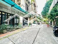 Bán Nhà Phân Lô - 172 Hồng Mai - 70M2 - Mặt Tiền 8M - 5 Tầng Thang Máy - Giá Bán 22 Tỷ