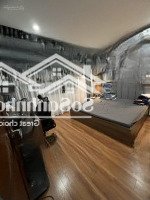 Cần Bán Gấp Căn Hộ Tầng Đẹp, View Đẹp Ở Tòa Cao Cấp N01T8Diện Tích136M2, 3 Phòng Ngủfull Đồ. Giá Bán: 95 Tr/M2