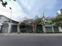 Bán Nhà Mặt Tiền Nguyễn Xí - Dt: 22 X 52M - Xd: 2 Hầm + 10 Lầu - Giá Bán: 70 Tỷcó Thương Lượng- Tin Thật 100%