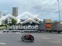 Bán Nhà Góc 3 Mặt Tiền Ung Văn Khiêm - Dt: 55 X 50M - Ctxd: 3 Hầm + 30 Lầu - Giá Bán: 450 Tỷ Tl