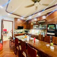 Bán nhà mặt phố Xã Đàn 98m2 nhà đẹp vỉa hè rộng thang máy 96 tỷ
