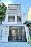 Nhà Sát Đh Văn Lang 2 Tỷ 350,Đặng Thùy Trâm, 65M2, 2 Phòng Ngủ 2Wc