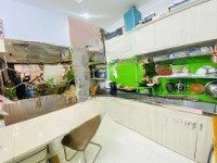 Bán Nhà 4 Tầng Huỳnh Văn Bánh, Ngay Trung Tâm Phú Nhuận - 59M2 (4X15) - 5 Phòng Ngủ 6 Vệ Sinh..- Giá Chỉ 8.3 Tỉ
