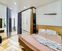 Thật 100% Hiếm 10.9 Tỷ Hẻm 5M Quận 1 Trần Hưng Đạo 7X9M. 70M2 Sử Dụng, 4 Lầu Mới 5 Phòng 5Wc