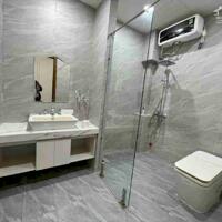 Gấp bán ! Mặt tiên đường 15m _ LÊ THANH NGHI - Nhà đẹp, hiện đại 3 tầng , full nt _ giá 13,9 tỷ.