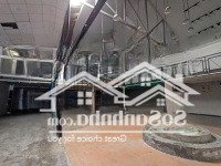 Vip Mặt Bằng 1800M2 Trống Suốt Mặt Tiền Quận Bình Thạnh