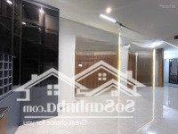 Rẻ Nhất Hoàn Kiếm, Nhà ~40M2 4 Tầng Gần Phố, 3 Phút Ra Bờ Hồ, Tặng Hết Đồ Cho Khách