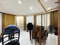 Giảm 4 Tỷ. Bán Gấp Căn Biệt Thự Góc 2Mt, Ngay Lê Văn Thịnh - P. Cát Lái. Dt: 10X16. Giá: 17.5 Tỷ