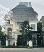 Chính Chủ Cần Bán Biệt Thự Kđt Mới Dịch Vọng, 306M2, 4 Tầng, Sổ Sẵn, Vị Trí Trung Tâm, Giá Cực Sốc