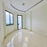 5 TỶ - NHÀ HẺM LÝ THƯỜNG KIỆT TÂN BÌNH - THÔNG TỨ PHÍA - 45M2 (4*11M) 4 TẦNG - 3PN ĐẸP