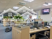 Cho Thuê Văn Phòng Tầng 2 Phố Đường Láng, Đống Đa, Hà Nội, Dtsd 300M2, Thông Sàn, Giá 42 Triệu/Tháng