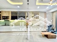 Nhà Đẹp Q4- 3 Lầu - 40M2- Sát Hẻm Ôtô-Ko Qh-Chỉ 5 Tỷ Nhỉnh