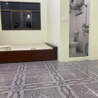 Cho thuê nhà riêng ngõ 318 Phố Đê La Thành, ngay ĐH văn hoá 48m2, 3 tầng, 11 Triệu