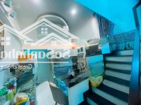 Bán Nhà Ngộp -Diện Tích86M2 - 3Tầng - 3 Phòng Ngủ- Ôtô - 2/4 - Vĩnh Hải - Nha Trang - 2,58 Tỷ