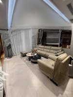 Khu Vip - Cầu Giấy - 800A - Mới Koong - 7 Tầng - Thang Máy - Gara Ô Tô - Kinh Doanh
