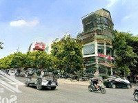 Bán Nhà Mặt Phố Quyền Lực Ngô Gia Tự 100M2 X 5 Tầng Vỉa Hè 8M Kinh Doanh Vô Địch - 1 Mp - Mặt Ngõ