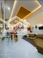Siêu Phẩm-Hxh Trần Quang Khải, Q1 - 5,3X 14M - 6 Tầng + Thang Máy - Hđt 45 Triệu/Th - Chỉ 18,5 Tỷ.