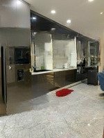Siêu Phẩm-Hxh Trần Quang Khải, Q1 - 5,3X 14M - 6 Tầng + Thang Máy - Hđt 45 Triệu/Th - Chỉ 18,5 Tỷ.