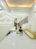 Bán Nhà Đường Láng-Lô Góc 5 Tầng, Gần Phố - Ở Sướng, Gần Mặt Phố Diện Tích: 40M,Mt:3.9M - Giá Bán10.8 Tỷ