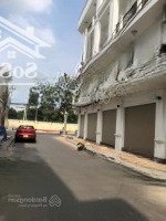 Nhà 4 Tầng, Hẻm Xe Hơi - Ngay Nhà Ga T3 Tân Sơn Nhất, Sát Mặt Tiền - Chỉ 11,X Tỷ