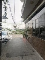 Bán Nhà, Yên Thường, Vài Bước Chân Có Bãi Đỗ Xe Công Cộng, Và Sân Bóng Đá