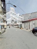 Bán Nhà 2 Tầng, 10,5X20, Ngay Xa Lộ Hà Nội, Quận 9, Đường 6M, Nhỉnh 13 Tỷ
