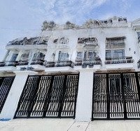 Cho Thuê Nhà 1 Triệuệt 2Lầu 4Phòng Ngủ Full Nội Thất Phú Hòa, Thủ Dầu Một, Bình Dương