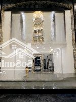 Mặt Phố Vip Long Biên - Kinh Doanh Đỉnh - 6 Tầng Thang Máy - Vỉa Hè Thoáng Rộng - Dân Trí Cao