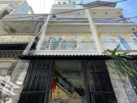 Bán Gấp Nhà Đoàn Văn Bơ, Phường 14, Quận 4. Giá Bán 2 Tỷ 990 - Còn Tl. Liên Hệ: 0904430105 Minh