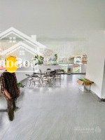Cô Chín Bán Đất Tặng Nhà Vườn Rộng - Hoàng Văn Thái - Ngõ Ô Tô - Dân Trí Cao Ở Sướng -Mặt Tiền5.5M