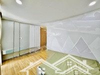 Bán Nhà Ở Đường Trần Quang Diệu, Phường 14, Quận 3, Giá Bán 2 Tỷ 500 Triệu