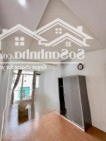 Phong Cho Thue Mat Tien P.dakao Q1/ Phong Moi, Nt Cb,An Ninh,Gia Re 5 Triệu/28M2